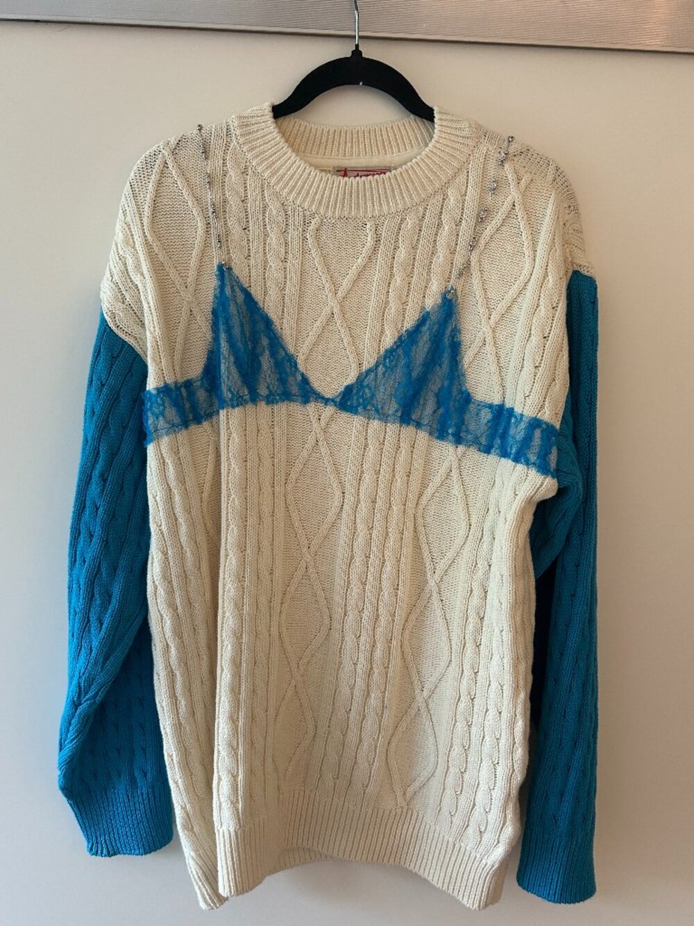 Korean Streetwear Designer Andersson Bell Lace Boyfriend-Fit Knit Pullover